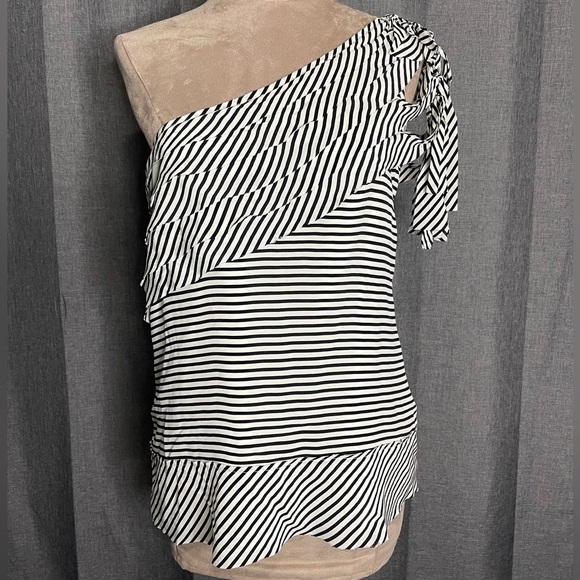 BCBGMaxAzria Black and White Striped One-Shoulder Blouse - Picture 1 of 7